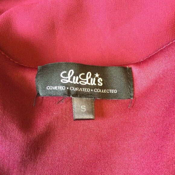 Lulu's Shifting Dears Long Sleeve Shift Dress Cold Shoulder Scoop Neckline Small - Picture 5 of 7